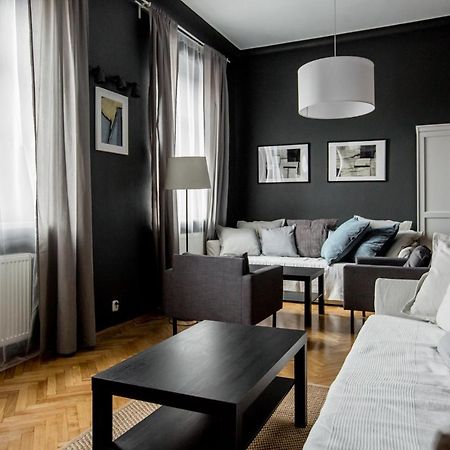 Center Apartment Lublin Bagian luar foto