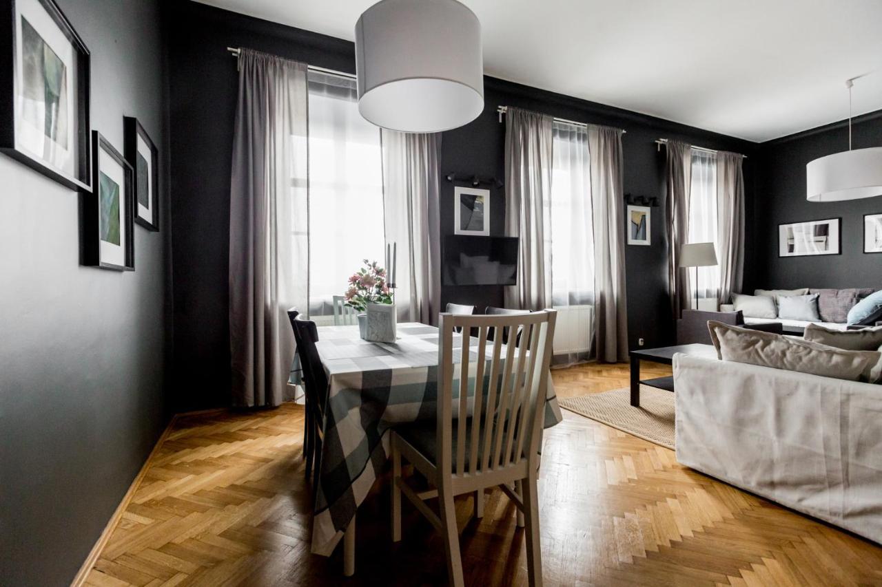 Center Apartment Lublin Bagian luar foto